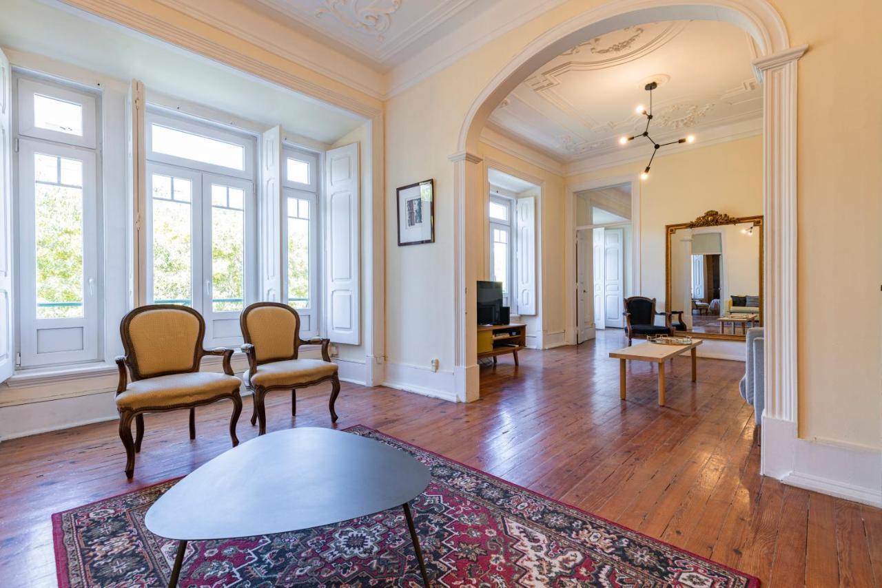 Saldanha Charming Palace Apartamento